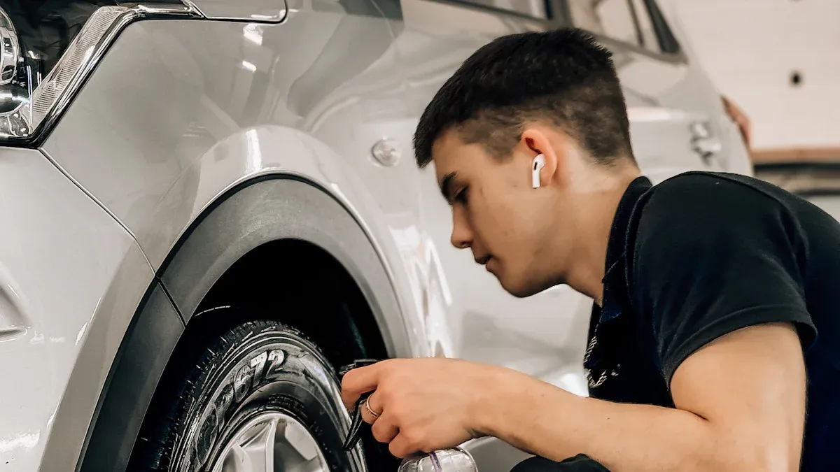 Top 5 flat tire repair kit features for 2025
