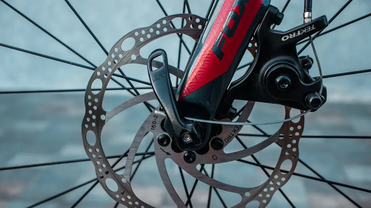 5 Must-Have Features in Your Mountain Bike Tubeless Tire Kit