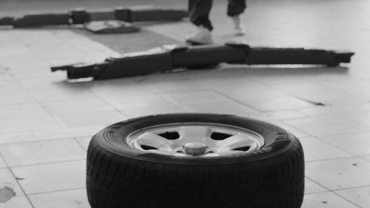 Choosing the Right Tools for a Reliable Temporary Tire Repair